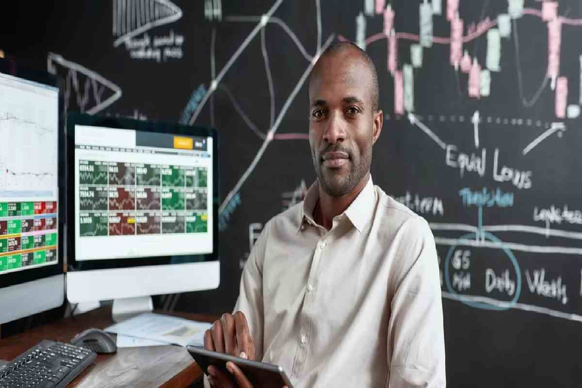Web Designer Salary: Guide 2023